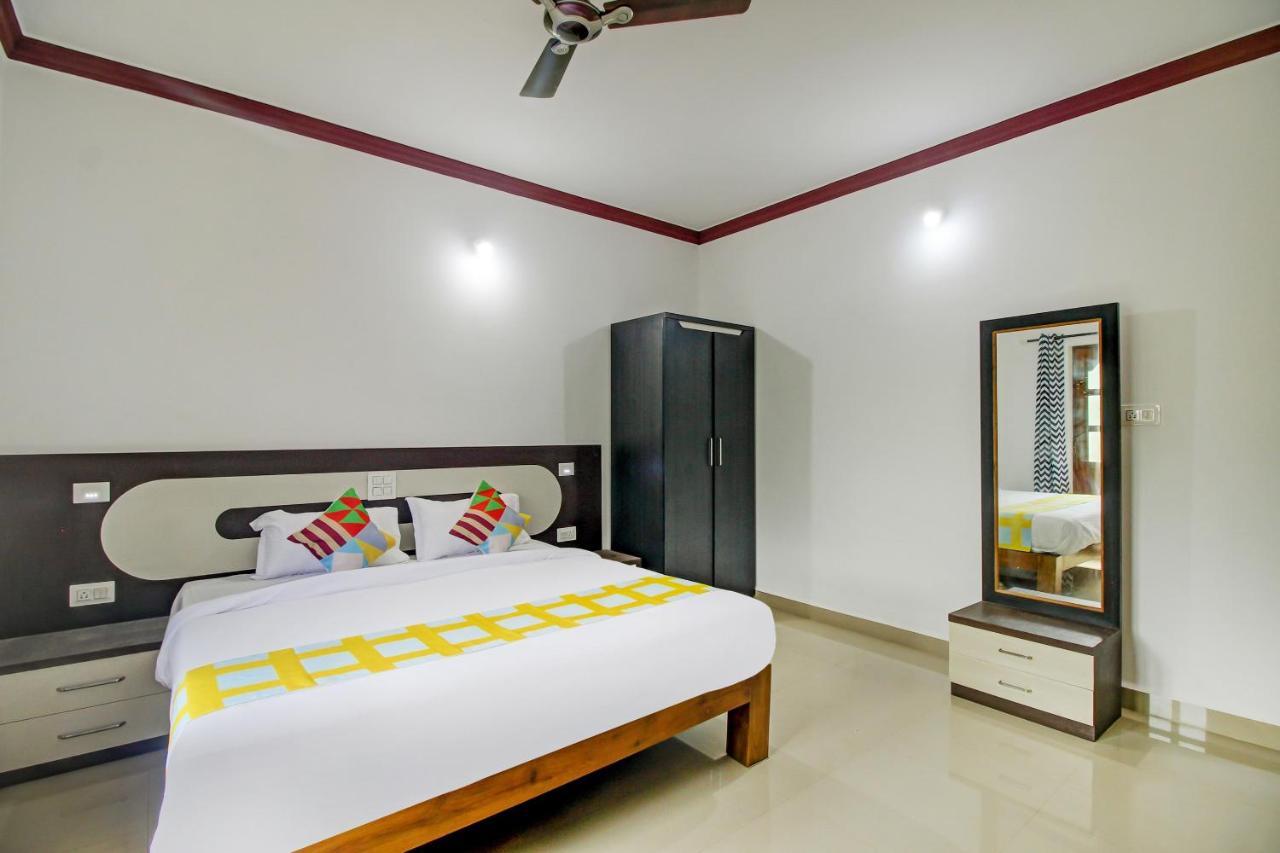 Super Hotel O Pradeep Guest House Near Baga Beach Esterno foto