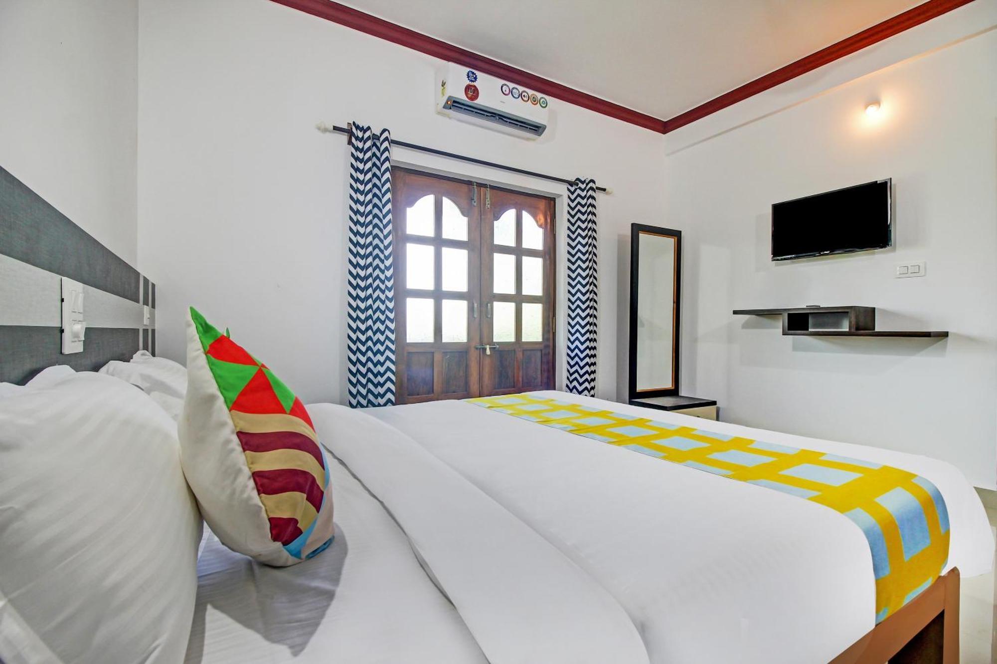 Super Hotel O Pradeep Guest House Near Baga Beach Esterno foto