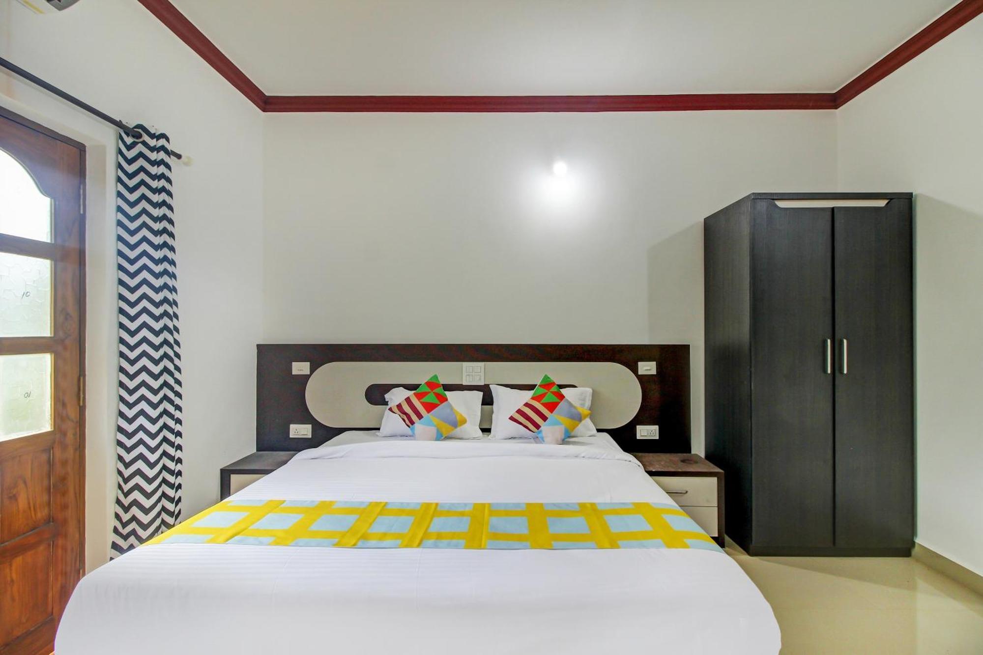 Super Hotel O Pradeep Guest House Near Baga Beach Esterno foto